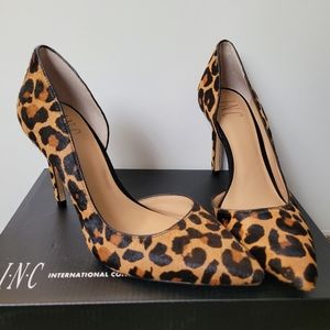 Inc heels size 6 leopard print